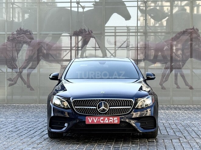 Mercedes E 300-1