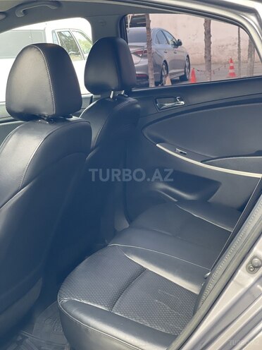 Hyundai Accent 2013, 212,000 km - 1.6 l - Sumqayıt