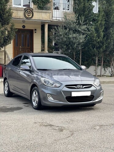 Hyundai Accent 2013, 212,000 km - 1.6 l - Sumqayıt