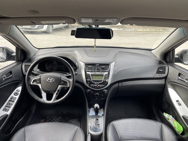 Hyundai Accent 2013, 212,000 km - 1.6 l - Sumqayıt
