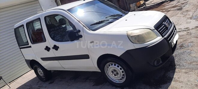 Fiat Doblo 2010, 307,759 km - 1.4 l - Bakı