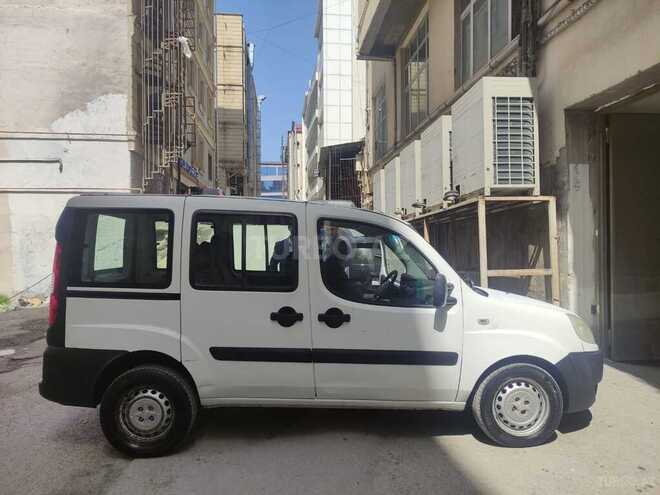 Fiat Doblo 2010, 307,759 km - 1.4 l - Bakı