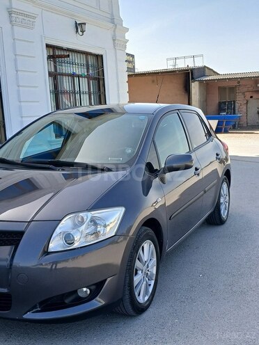 Toyota Auris 2007, 181,000 km - 1.4 l - Bakı