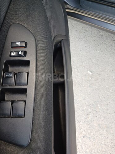 Toyota Auris 2007, 181,000 km - 1.4 l - Bakı