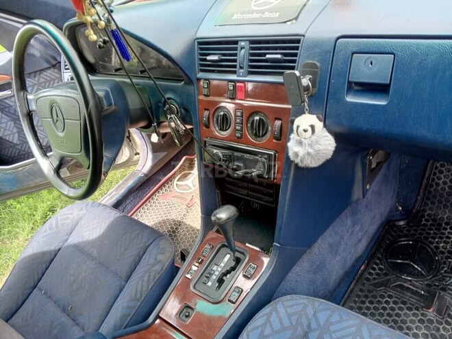 Mercedes C 200 1994, 460,580 km - 2.0 l - Ucar