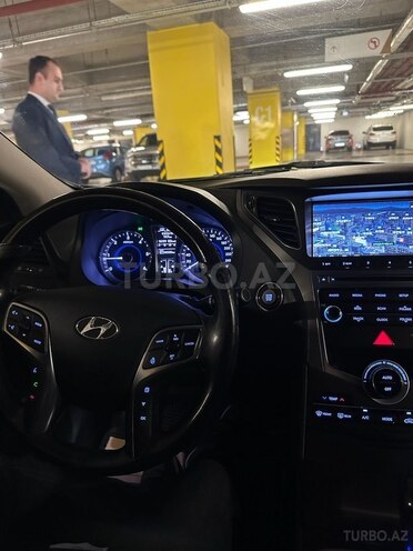 Hyundai Grandeur-10
