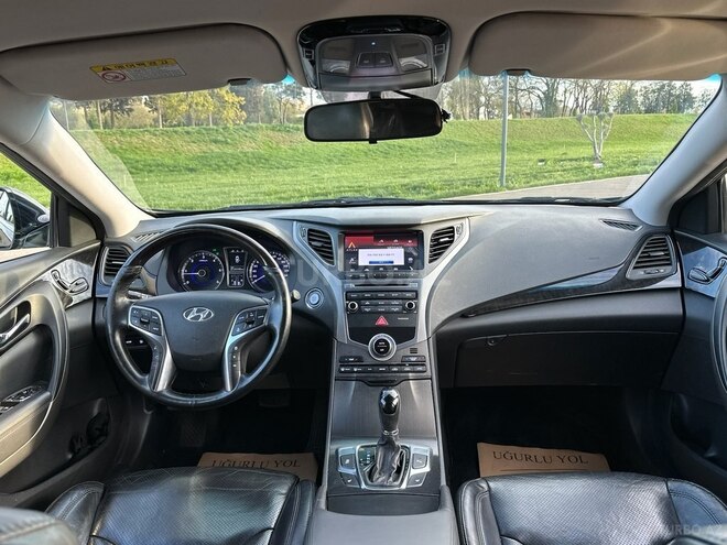 Hyundai Grandeur-15