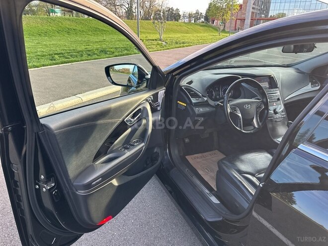 Hyundai Grandeur-14