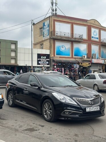 Hyundai Grandeur-19