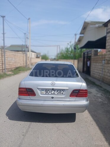 Mercedes E 220 d 1998, 350,000 km - 2.2 л - İmişli