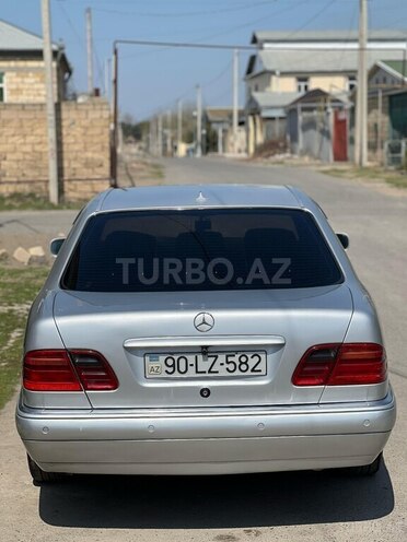 Mercedes E 220 d 1998, 350,000 km - 2.2 л - İmişli