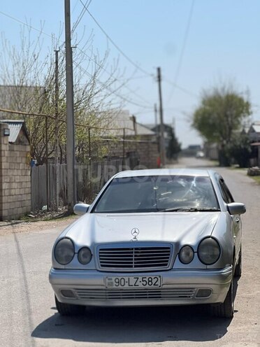 Mercedes E 220 d 1998, 350,000 km - 2.2 л - İmişli