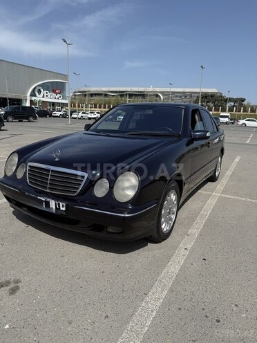 Mercedes E 200 d 2001, 550,000 km - 2.2 л - Bakı