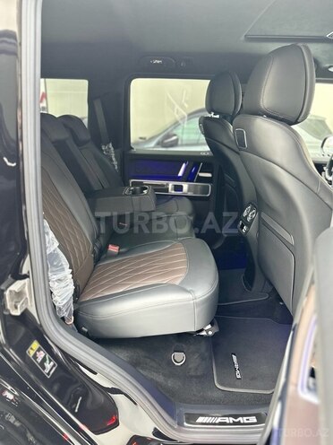 Mercedes G 63 AMG-12