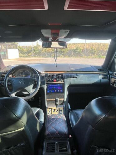 Mercedes E 320 2000, 330,000 km - 3.2 l - Bakı