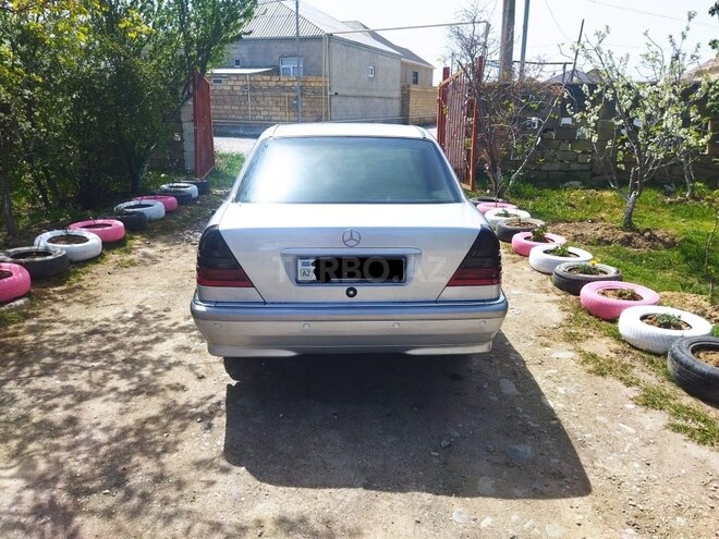 Mercedes C 200 1994, 348,000 km - 2.0 л - Siyəzən