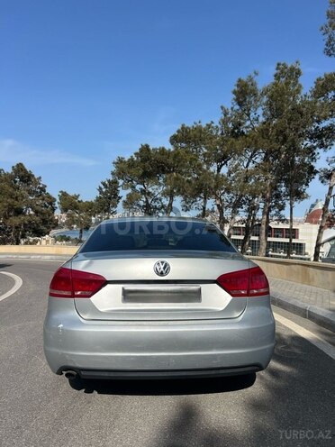 Volkswagen Passat 2012, 203,582 km - 2.5 l - Bakı