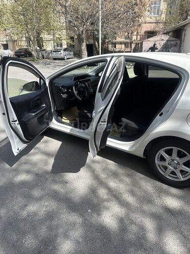 Toyota Aqua 2019, 106,329 km - 1.5 л - Bakı