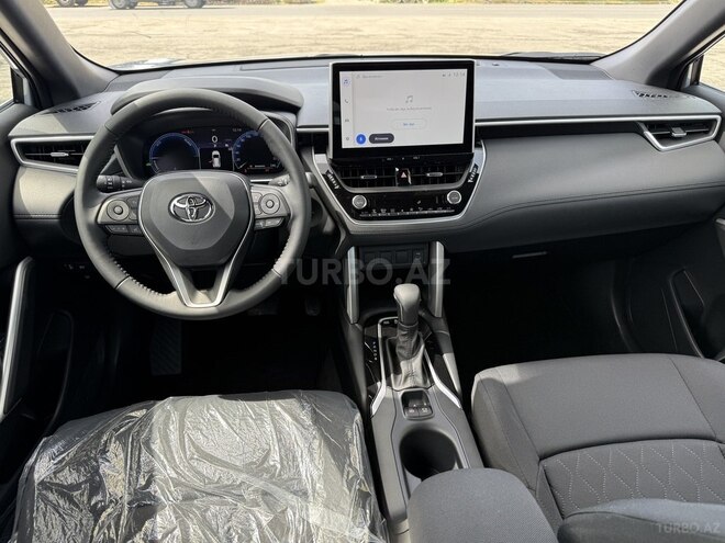 Toyota Corolla Cross-10