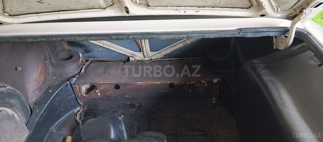 LADA (VAZ) 2106 1987, 95,000 km - 1.3 l - Ucar