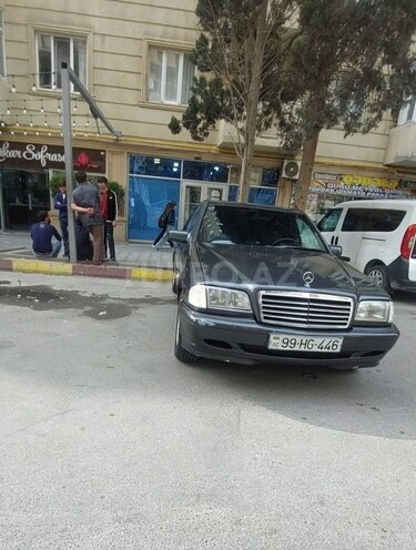 Mercedes C 180 2000, 190,000 km - 1.8 l - Bakı