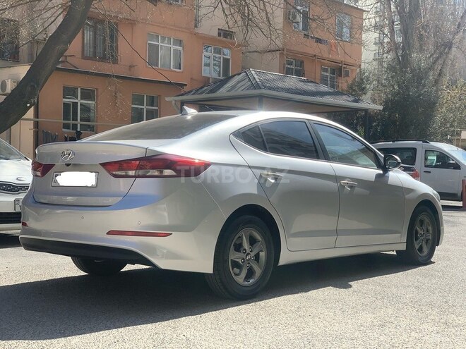 Hyundai Avante 2016, 247,000 km - 1.6 l - Bakı