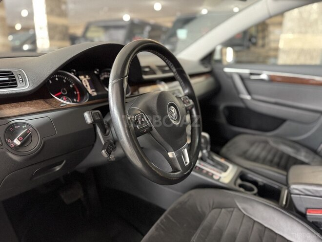 Volkswagen Passat 2013, 191,000 km - 1.8 l - Bakı