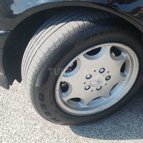 Mercedes C 200 1999, 325,000 km - 2.0 л - Bakı