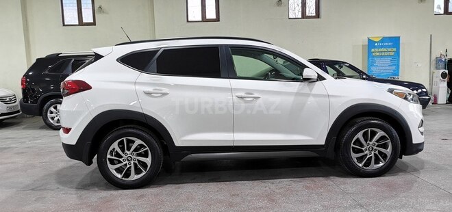 Hyundai Tucson 2016, 247,839 km - 2.0 л - Sumqayıt