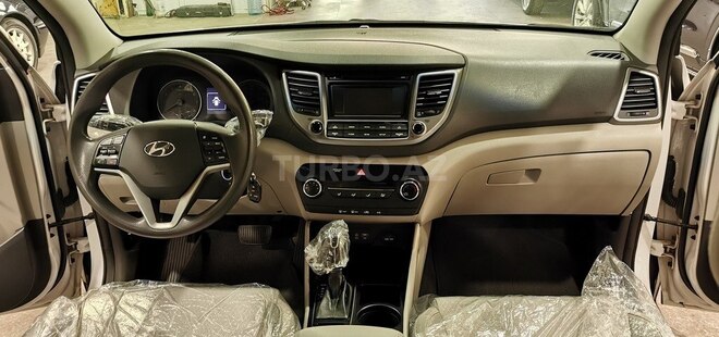 Hyundai Tucson 2016, 247,839 km - 2.0 л - Sumqayıt