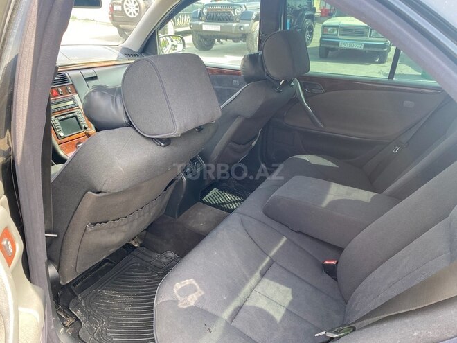 Mercedes E 320 2000, 366,121 km - 3.2 l - Sumqayıt