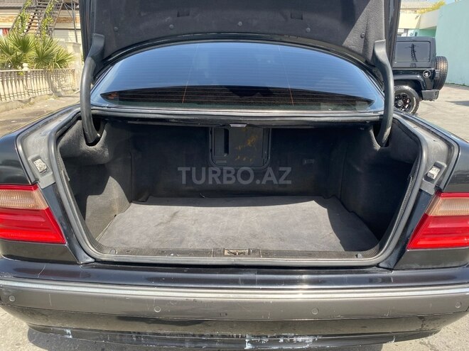 Mercedes E 320 2000, 366,121 km - 3.2 l - Sumqayıt