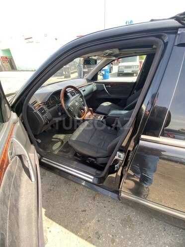 Mercedes E 320 2000, 366,121 km - 3.2 l - Sumqayıt