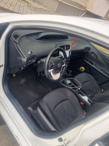 Toyota Prius 2017, 151,000 km - 1.8 l - Bakı