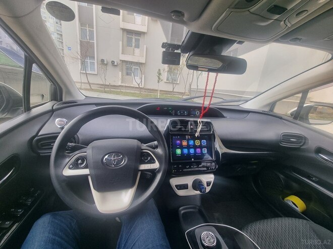 Toyota Prius 2017, 151,000 km - 1.8 l - Bakı