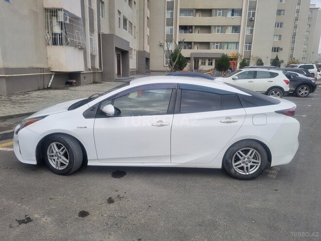 Toyota Prius 2017, 151,000 km - 1.8 l - Bakı