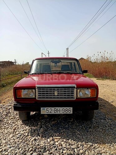 LADA (VAZ) 2107 2005, 95,000 km - 1.5 л - Salyan