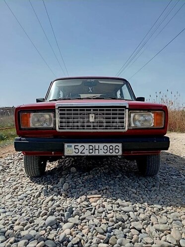 LADA (VAZ) 2107 2005, 95,000 km - 1.5 л - Salyan