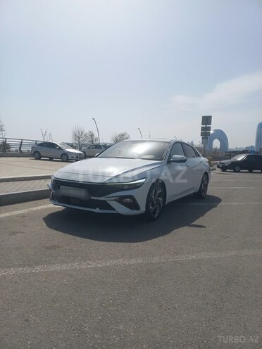 Hyundai Elantra 2024, 17,000 km - 1.5 l - Bakı
