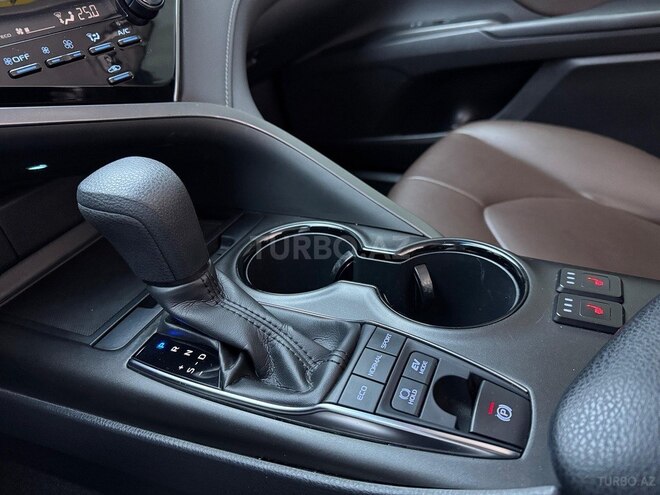 Toyota Camry 2022, 33,000 km - 2.5 л - Bakı