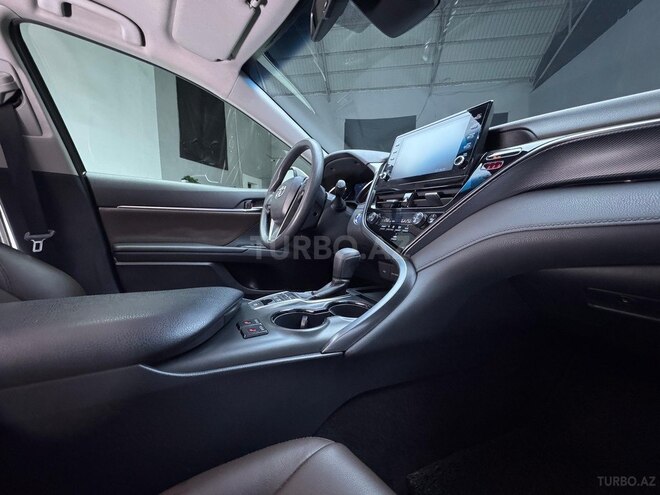 Toyota Camry 2022, 33,000 km - 2.5 л - Bakı