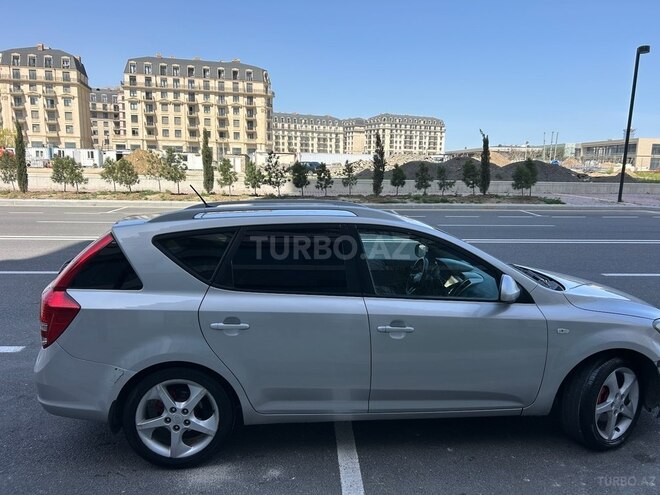Kia Ceed 2010, 301,525 km - 1.5 л - Bakı