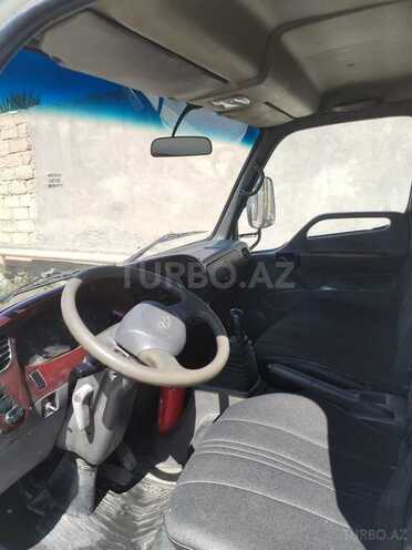 Hyundai HD-65 2011, 240,000 km - 3.9 l - Bakı