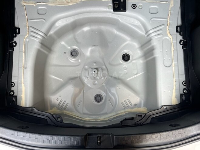 Toyota Aqua 2017, 105,000 km - 1.5 l - Bakı