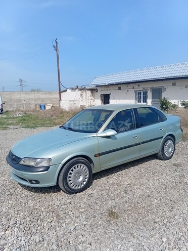 Opel Vectra 1996, 380,880 km - 2.0 l - Sumqayıt