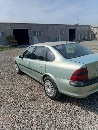 Opel Vectra 1996, 380,880 km - 2.0 l - Sumqayıt