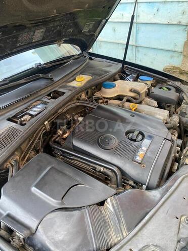 Volkswagen Passat 2002, 319,115 km - 1.8 l - Masallı