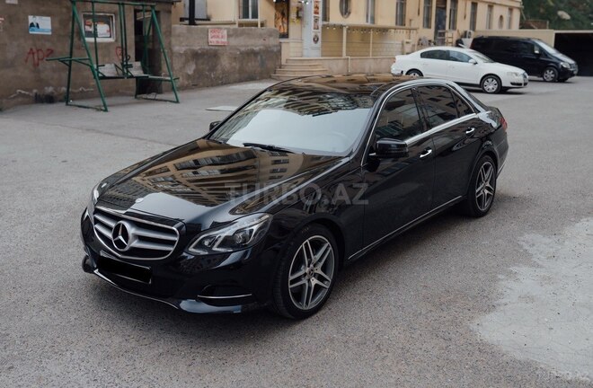 Mercedes E 250 4MATIC 2014, 209,000 km - 2.2 л - Bakı