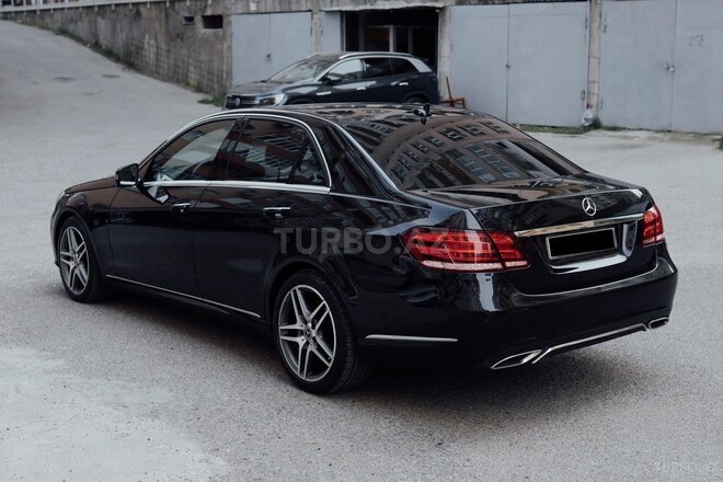 Mercedes E 250 4MATIC 2014, 209,000 km - 2.2 л - Bakı