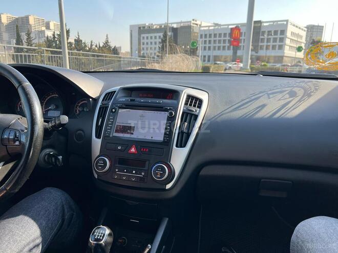 Kia Ceed 2009, 400,000 km - 1.6 л - Bakı